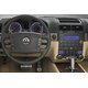 VW Touareg I. [7L] (10/2002-4/2010) - interiér s OEM autorádiem